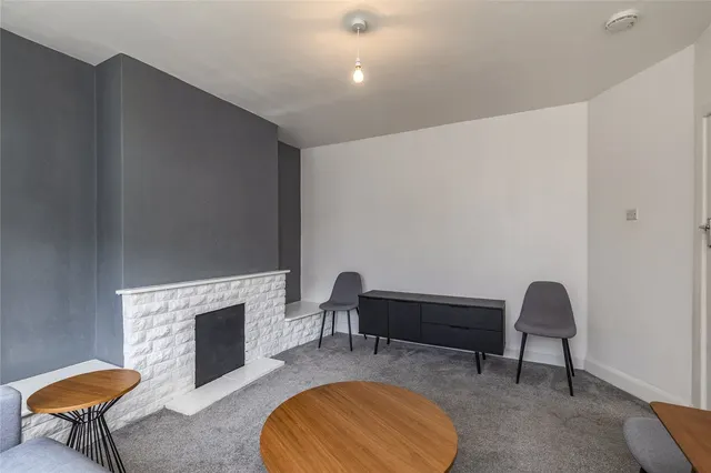 Photo 2 — Cadogan Road, Hengrove, Bristol, BS14