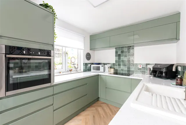 Freemans Gardens, Olney, MK46, photo 2