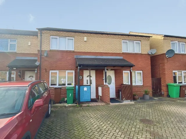 Bakers Close, Nottingham, photo 1