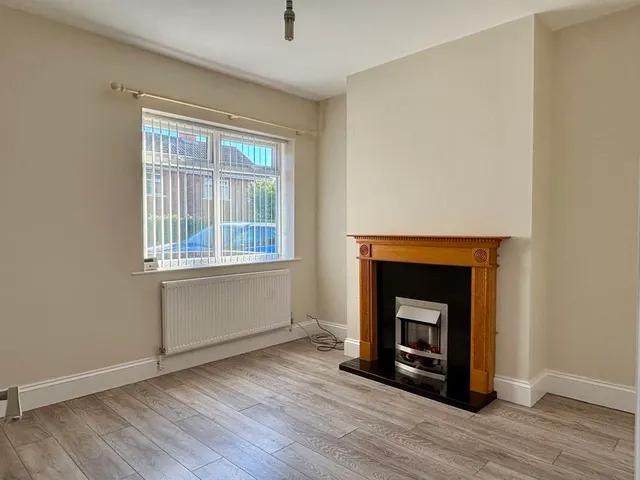 Brooklands Avenue, Broughton, DN20, photo 2