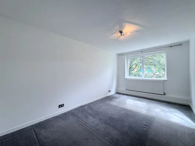 Stonegrove, Leamington House, HA8, photo 3