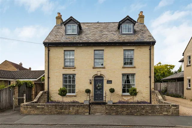Water Lane, Oakington, CB24, photo 1
