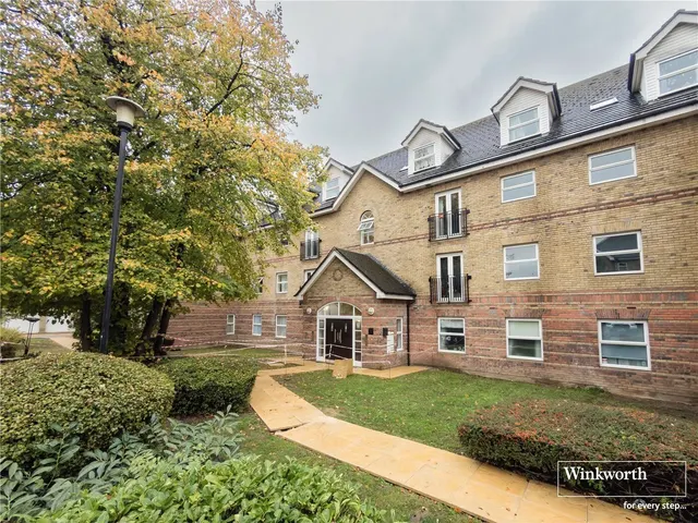 Wilshaw Close, London, NW4, photo 1