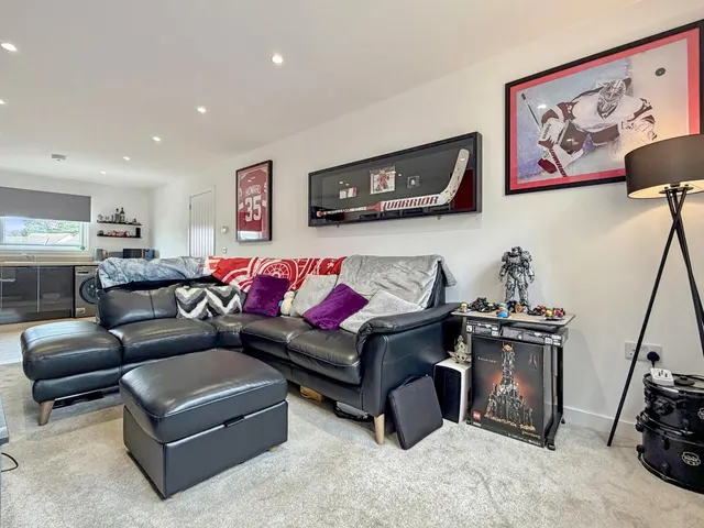 Photo 3 — Mossend Place, Elgin