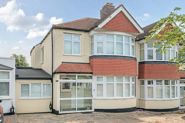 Sundial Avenue, South Norwood, London, SE25, photo 1