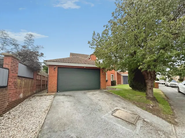 Photo 2 — Arun Dale, Mansfield Woodhouse, Mansfield
