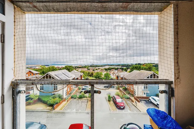 Morris Drive, Belvedere, DA17, photo 3