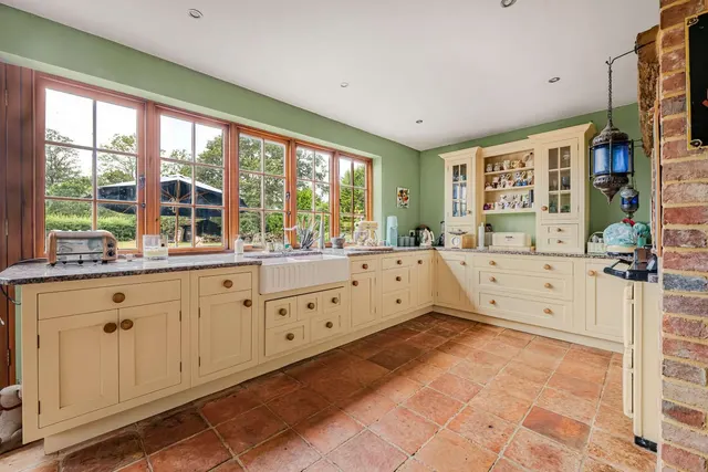 Bones Lane, Newchapel, RH7, photo 2
