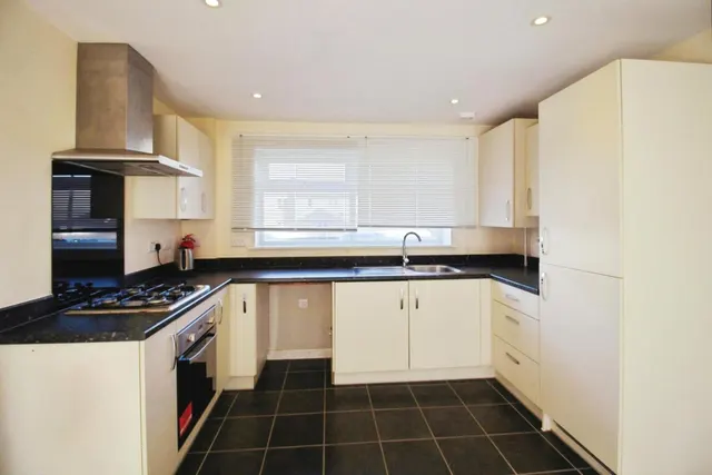 Great Brier Leaze, Patchway, BS34, photo 3