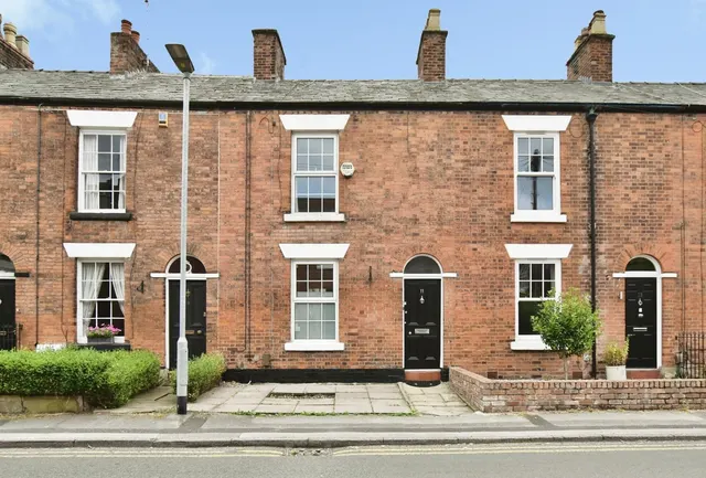 Chorley Hall Lane, Alderley Edge, Cheshire, SK9, photo 1