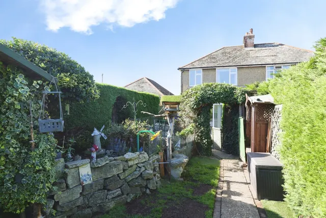 Queen Mary Road, Salisbury, SP2, photo 2