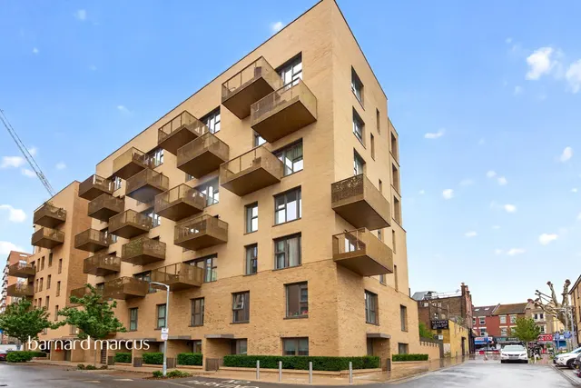 Sorrel Mead, London, photo 1