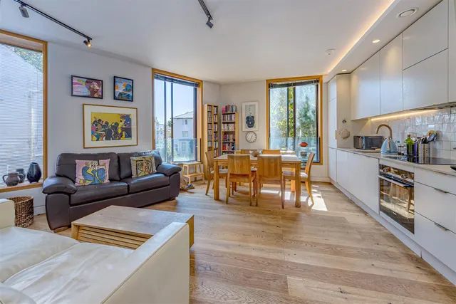 Swains Lane, Highgate, N6, photo 1