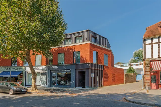Swains Lane, Highgate, N6, photo 2