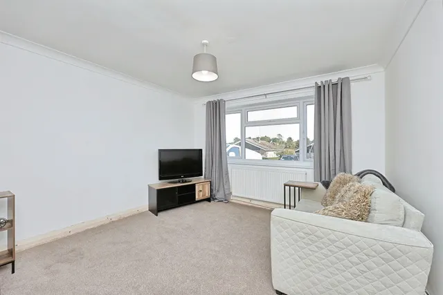 Newfields, Sporle, PE32, photo 3