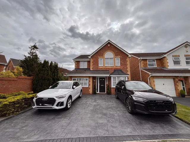4 bedroom house — Penberry Gardens, Ingleby Barwick, Stockton-On-Tees