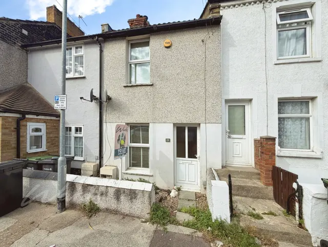 Hamerton Road, Northfleet, DA11, photo 1