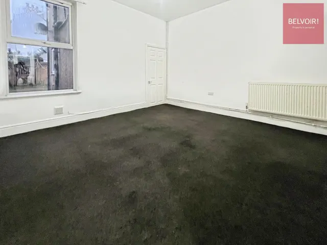 Wintringham Road, Grimsby, DN32, photo 3
