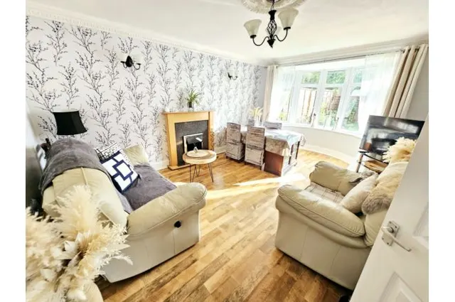 Stafford Road, Wolverhampton, photo 1