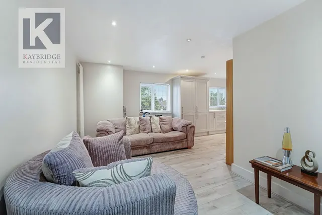Ruxley Lane, Epsom, KT19, photo 1