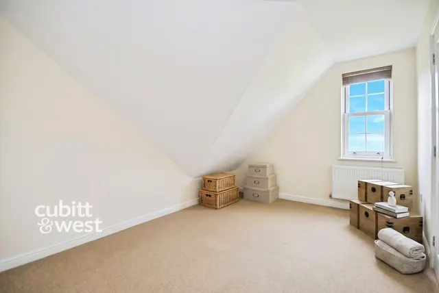 Orchard Street, Chichester, PO19, photo 3