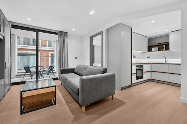 1 bedroom flat, Newcastle Place, London, W2