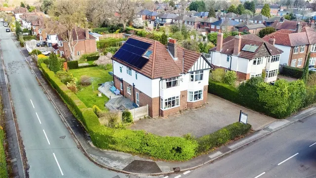 Knutsford Road, Wilmslow, Cheshire, SK9, photo 1