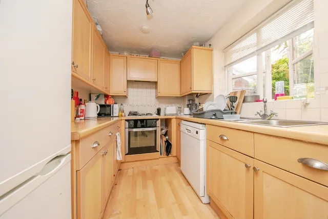Photo 2 — Hatcher Crescent, COLCHESTER, Essex, CO2
