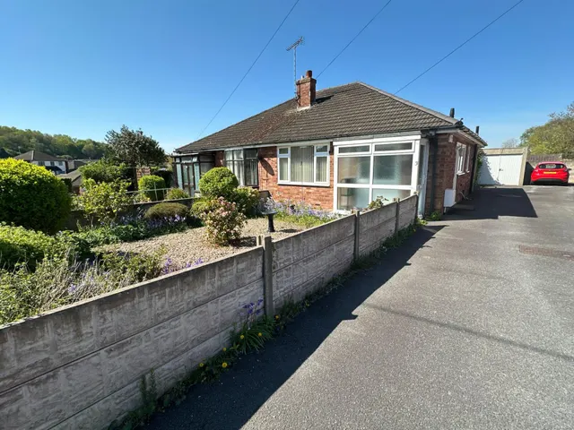 Spring Farm Road, Burton-On-Trent, DE15, photo 1