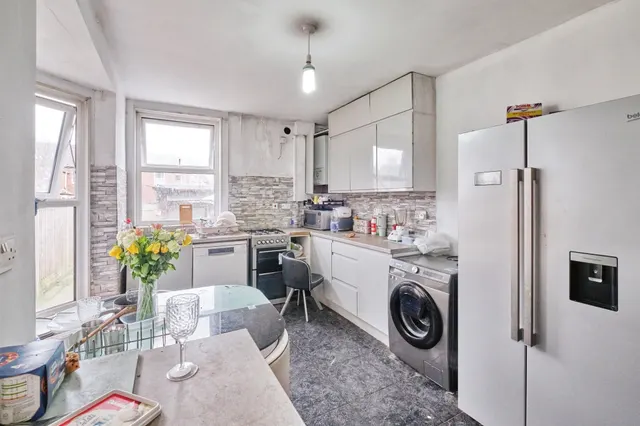 Eastwood Road, Balsall Heath, B12, photo 3