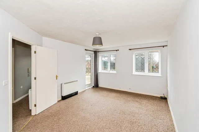 Priory Avenue, Southampton, SO17, photo 2