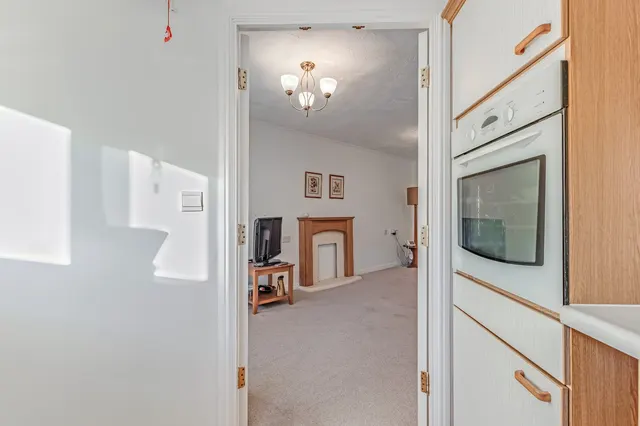 Springs Lane, Ilkley, LS29, photo 3