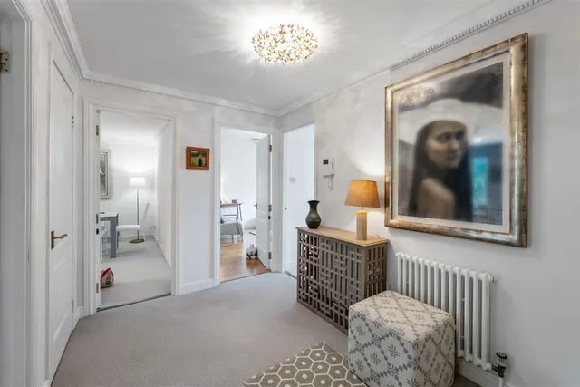 Photo 2 — 7F Hughenden Gardens, Hyndland, G12 9XW