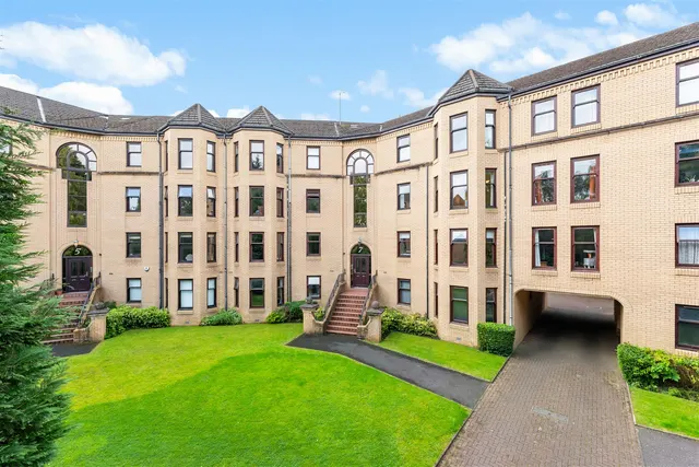 7F Hughenden Gardens, Hyndland, G12 9XW, photo 1