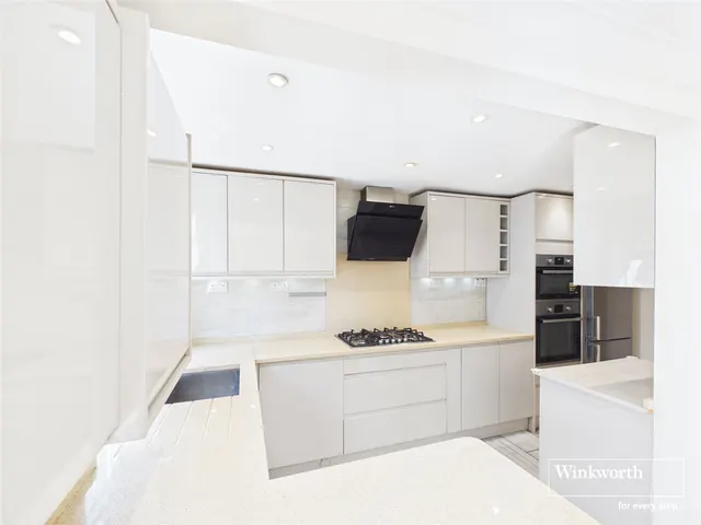 Quentin Road, Woodley, RG5, photo 2