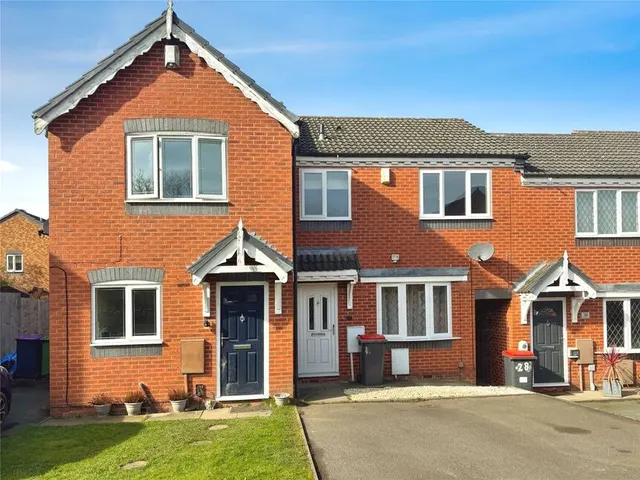 St. Aubin Drive, Telford, TF4, photo 1