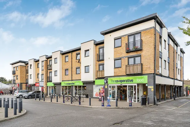 Buckingham Road, Bicester, photo 1
