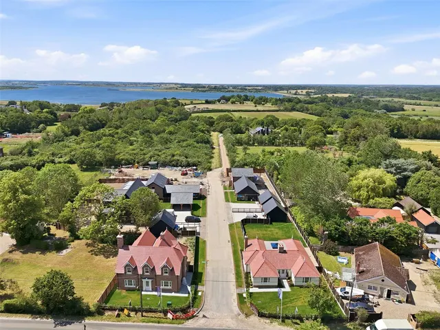Photo 2 — The Nest, Mersea Road, Abberton, Colchester, CO5 7NR