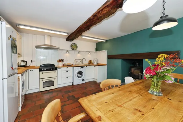 Llanfynydd, Carmarthen, SA32, photo 3