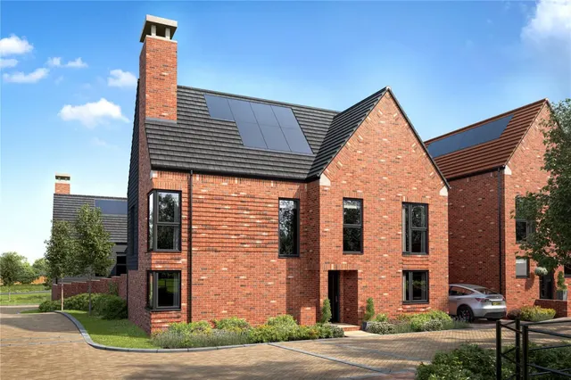 with 5 bedrooms in Moor Hall Road, Harlow, CM17, photo 1