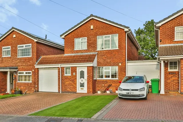 Fairway Drive, Nottingham, NG6, photo 2