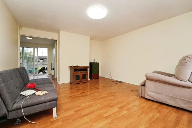 Broad Oak Way, Cheltenham, GL51, photo 3
