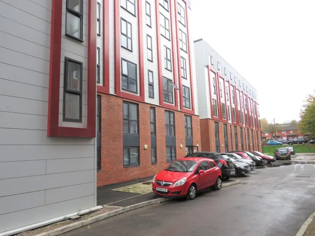 Fox Street Village, L3, photo 1