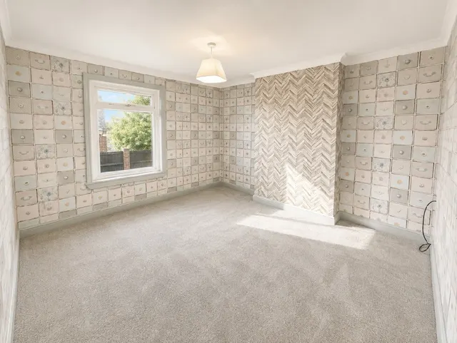 Daw End Lane, Walsall, WS4, photo 3