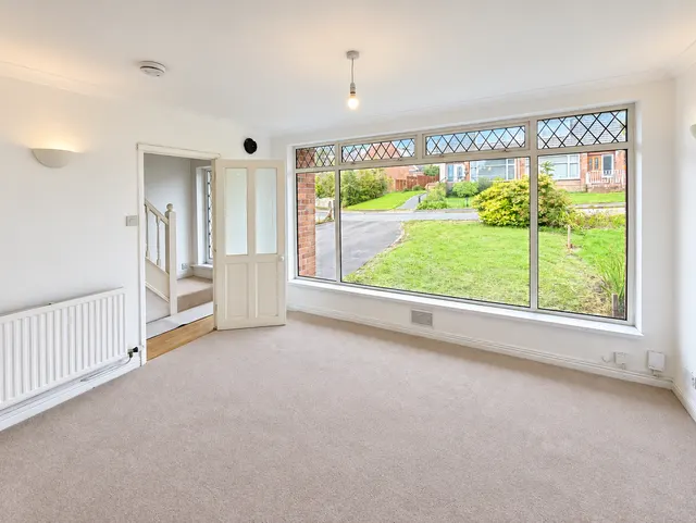 Kennington Close, Killay, SA2, photo 3