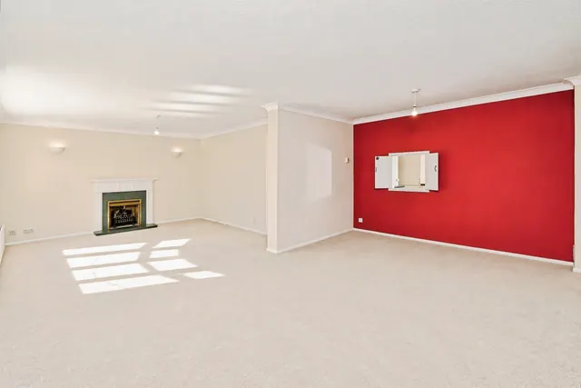 Sutherland Drive, Lowestoft, NR32, photo 2