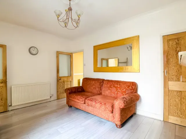 Bassant Road, Plumstead, SE18, photo 1