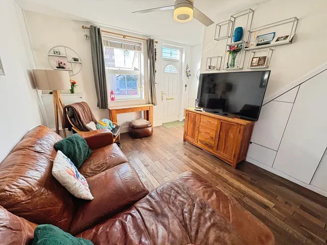 Baldwin Street, Nottingham, NG16, photo 3