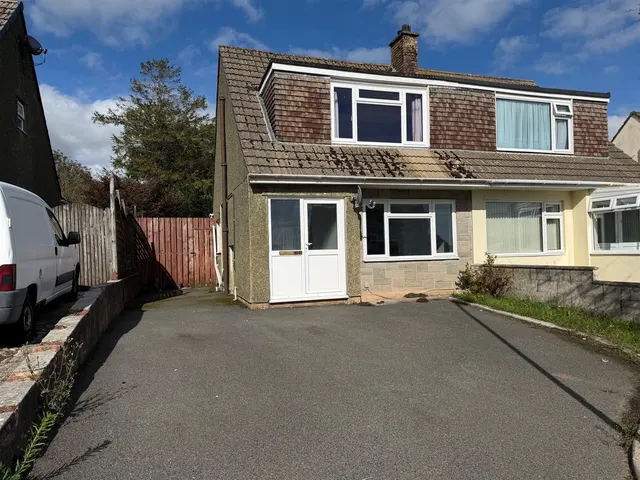 Southview Road, Par, photo 1