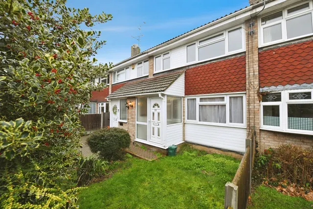 Chilham Close, Basildon, Essex, SS13, photo 1